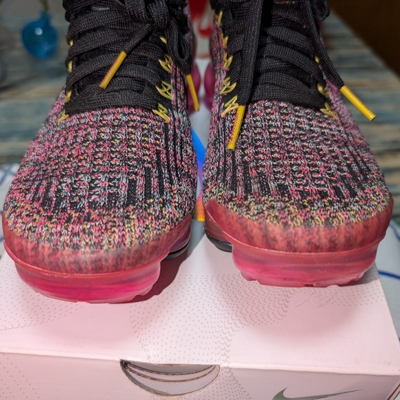 Nike Air VaporMax Flyknit 3 running sneaker in a black, pink, and yellow colors - Picture 6 of 9